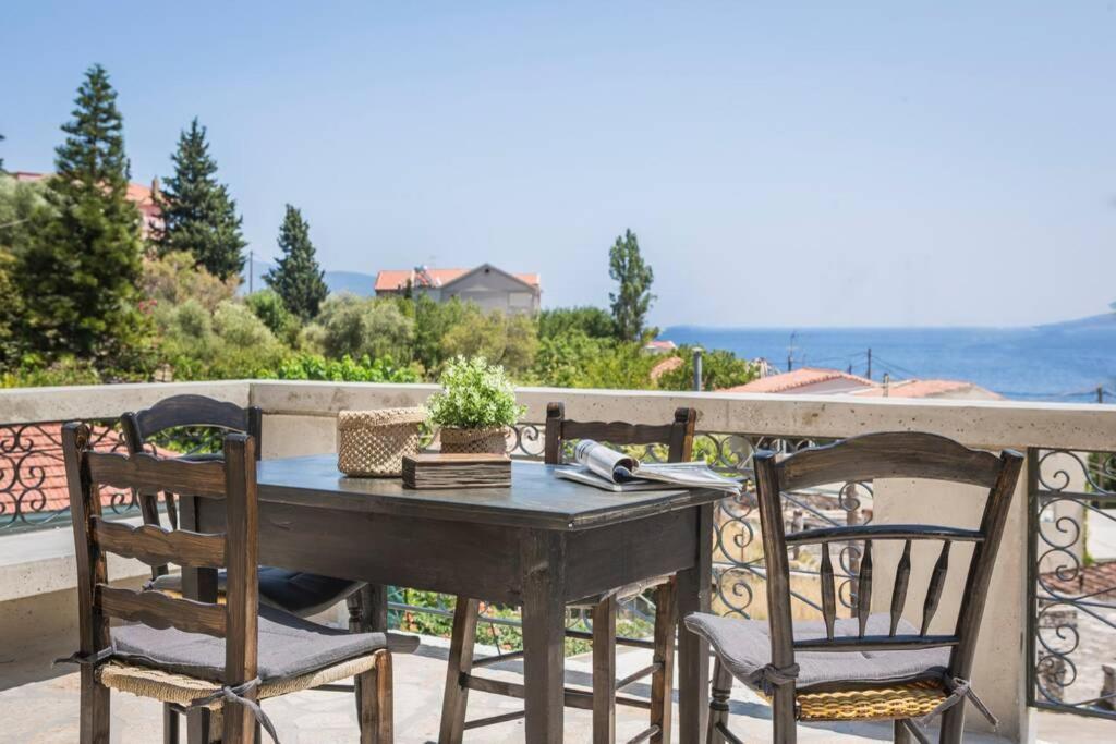 La Casa Di Zia Anna Agia Efimia Village Eksteriør billede